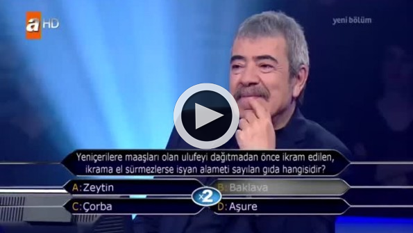 Ödülünü şehit ailesine bağışladı