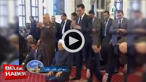 Sisi’nin namaz görüntüleri sosyal medyayı salladı