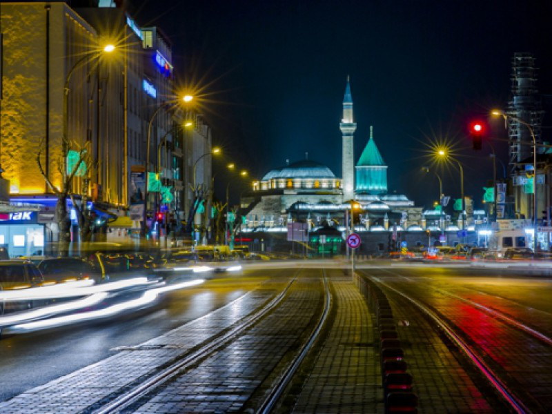 Mevlana Caddesi’ne ’tarihi’ dokunuş