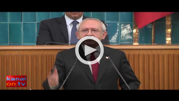 Kılıçdaroğlu’nun mikrofon kazası güldürdü