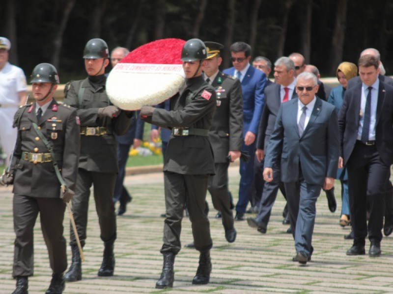 65. hükümet üyeleri Anıtkabir’i ziyaret etti