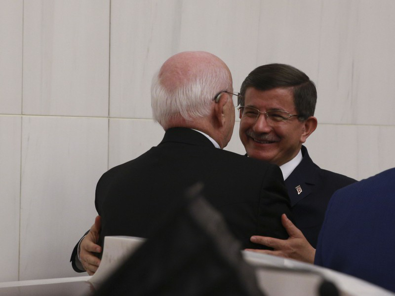 Davutoğlu Başbakanlık sonrası ilk kez Genel kurul’da