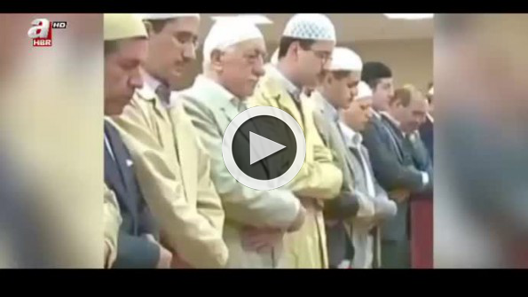 FETÖ elebaşı Gülen’in skandal namaz videosu! .