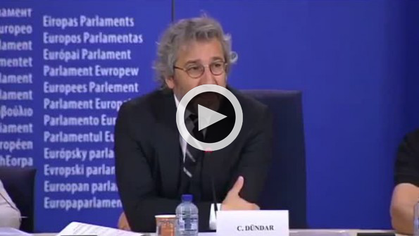 Can Dündar yine Türkiye’ye hakaret etti