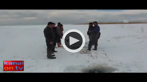 Beyşehir Gölü’nde ’Eskimo usulü’ balık avı